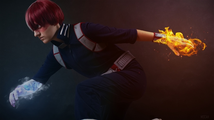 Todoroki from My Hero Academia using fire and ice