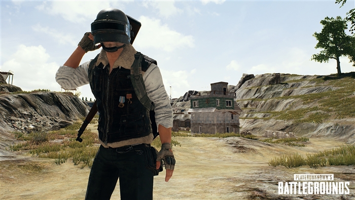 PlayerUnknown's Battlegrounds character in desert landscape 4K