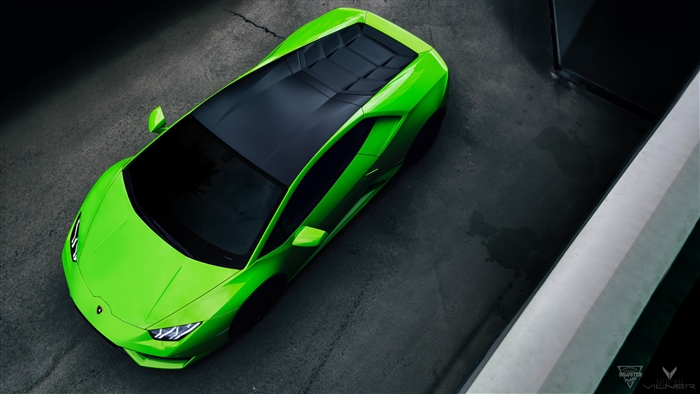 Green Lamborghini Huracan 4K