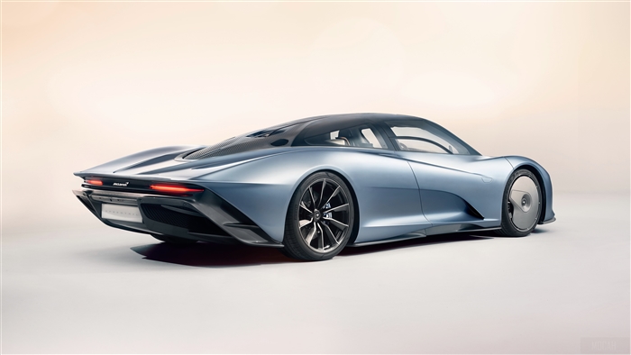 McLaren Speedtail 2018 Rear View