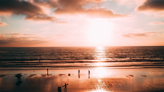Sunset over the ocean at La Jolla, San Diego, California 4K