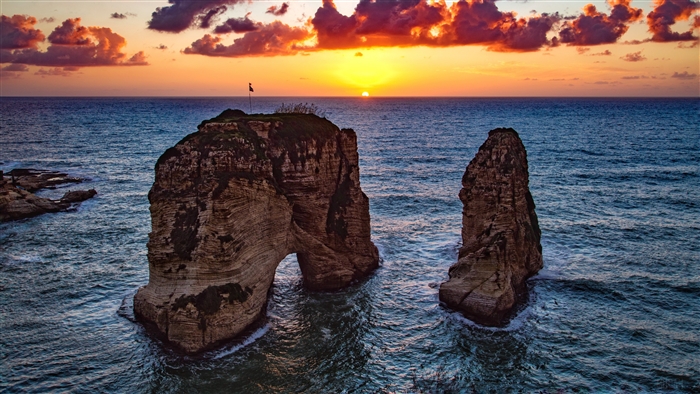 Raouche Rocks at sunset in Beirut, Lebanon 4K