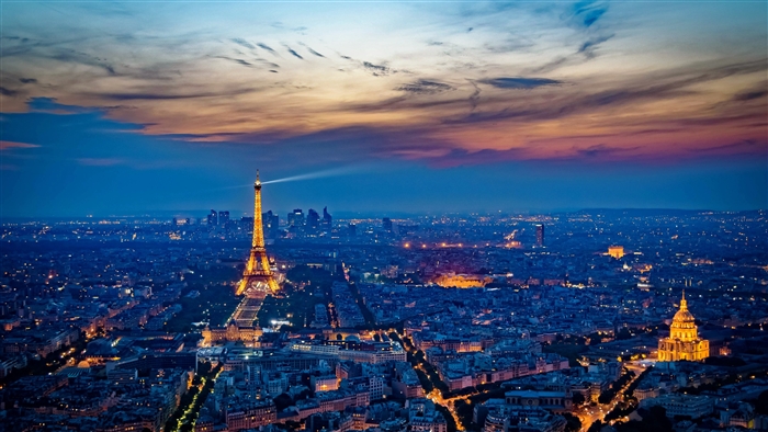 Eiffel Tower and Paris cityscape at dusk 4K