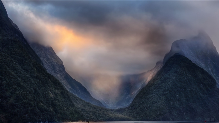 Valley in Milford Sound, New Zealand 4K