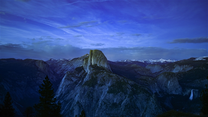 Yosemite National Park at Dusk