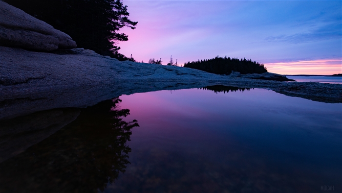 Sunset on the rocky coast of Maine