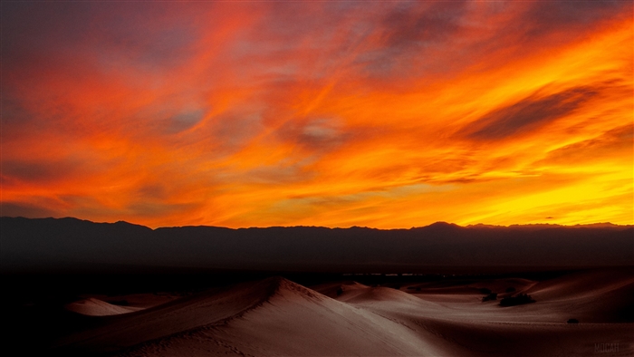Burning Sunset Over Dark Desert Dunes 4K