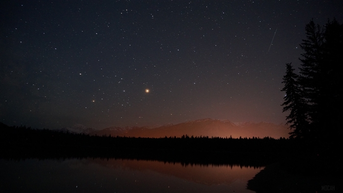Night Sky Over Lake and Mountains 4K