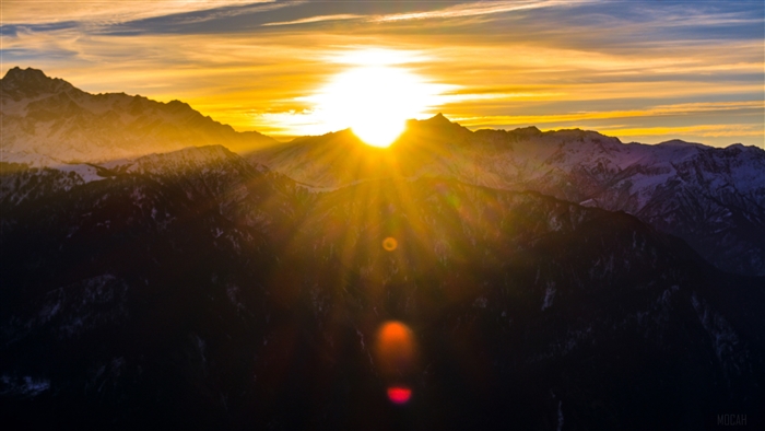 Mountains during sunrise 4K