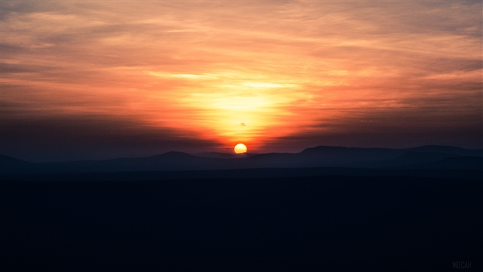 4K Sunset Over Mountains