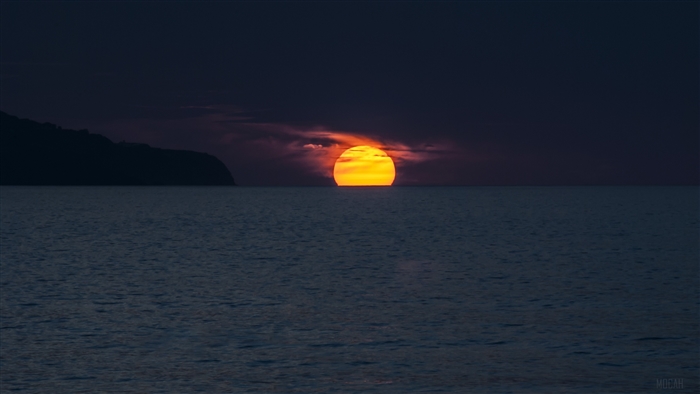 Sunset over the ocean in Azores 4K