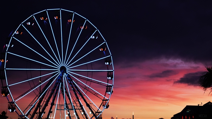 Ferris Wheel at Sunset with Clouds 4K