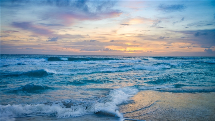 Ocean Waves at Sunset