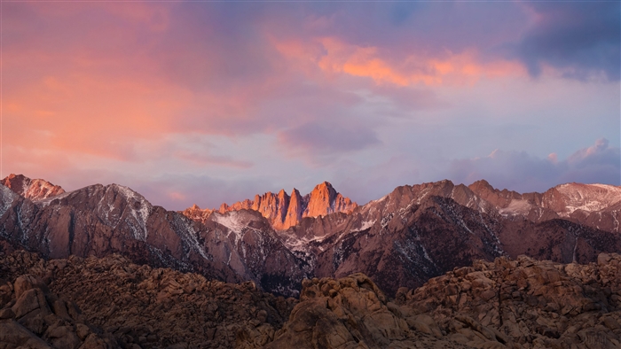 Mountain range at sunrise with pink clouds, Mac OS X Sierra 4K