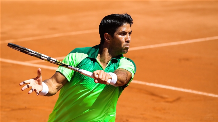 Fernando Verdasco playing tennis on clay court 4K