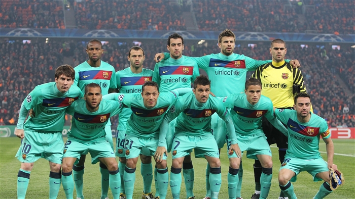 FC Barcelona team at Donbass Arena 2011