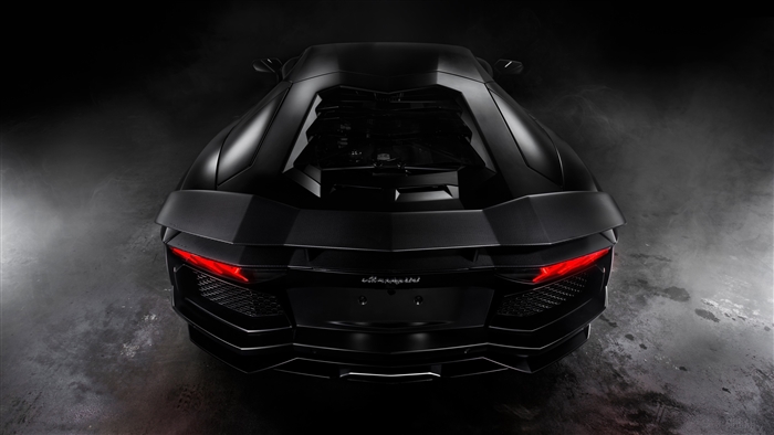 Black Lamborghini Aventador