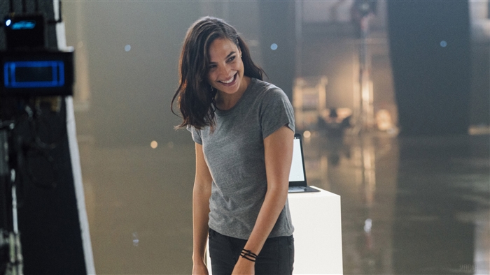 Gal Gadot Smiling 4K