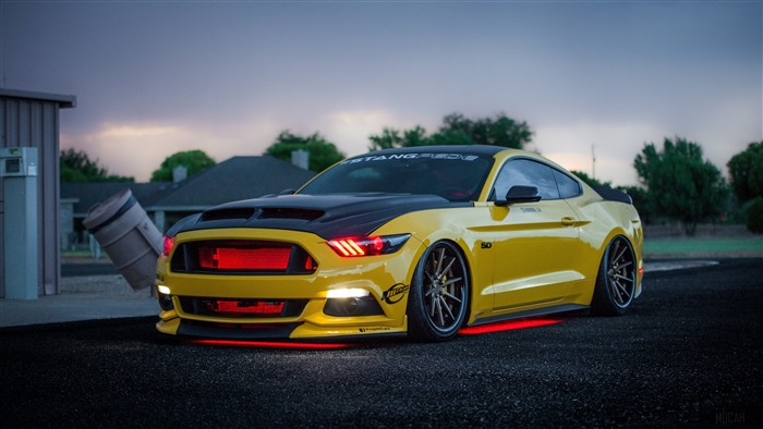 Yellow Ford Mustang GT Apollo Edition 4K