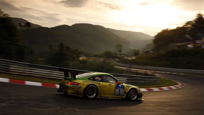 Porsche Gtr On Track