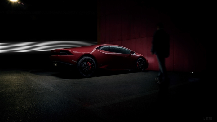 Red Lamborghini Huracan 4K