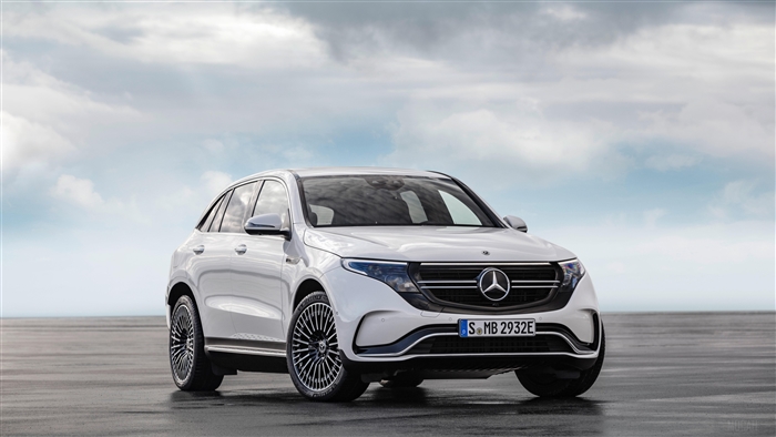 Mercedes-Benz EQC 2020 4K