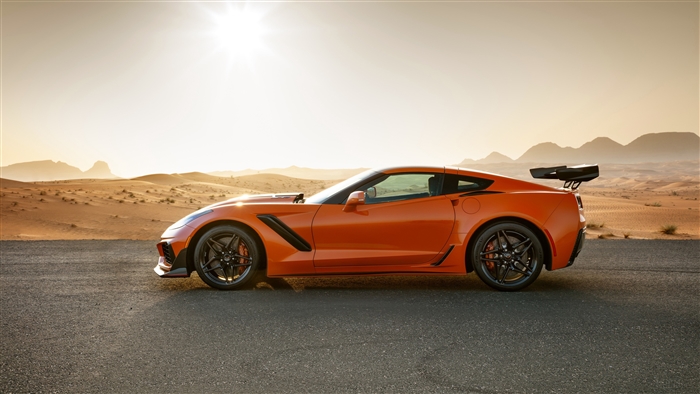 Chevrolet Corvette ZR1 2019 Side View