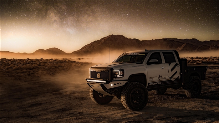Offroad Truck in Desert Under Starry Sky 4K