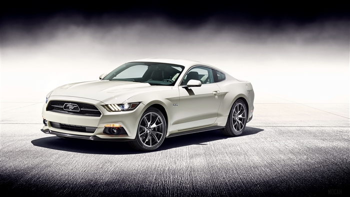 White Ford Mustang GT 50 Years Edition 4K