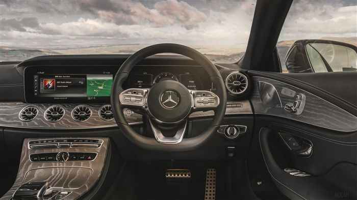 Mercedes Benz CLS 400 D AMG Interior