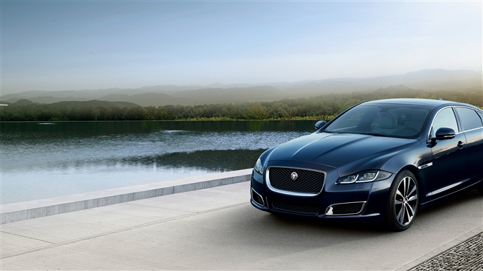 Jaguar XJ50 LWB 2018 Front