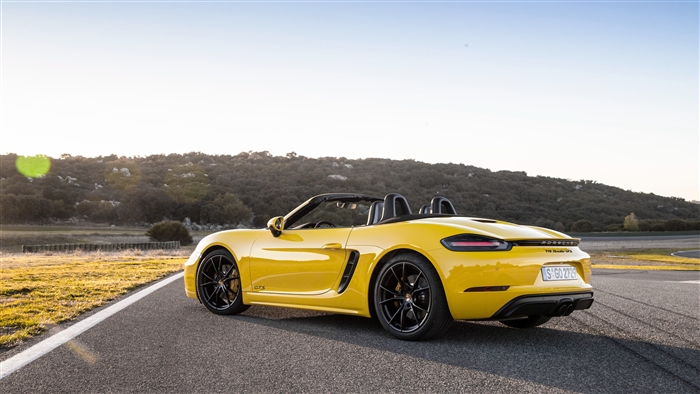 Yellow Porsche 718 Boxster GTS 4K