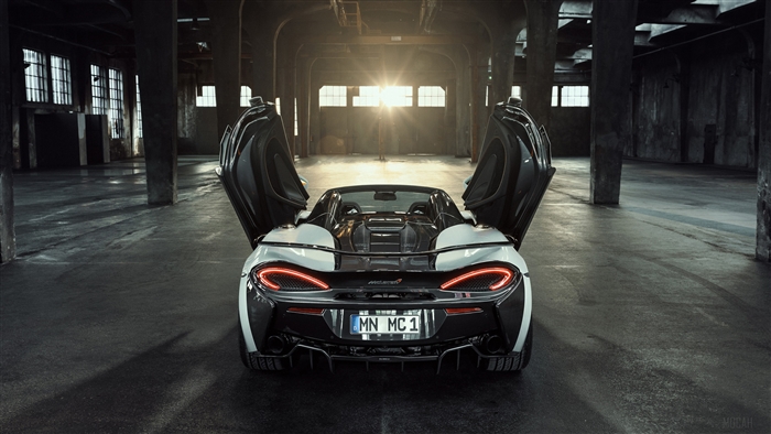 Novitec McLaren 570S Spider 2018 with doors open