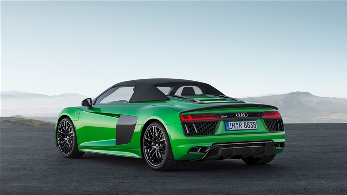 Green Audi R8 Spyder V10 Plus 4K Rear