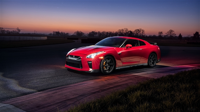 Red 2017 Nissan GTR Track Edition 4K