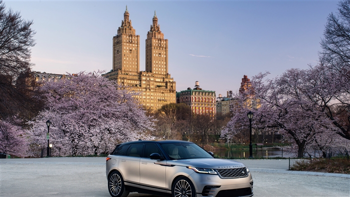 Range Rover Velar R Dynamic P380 in New York City