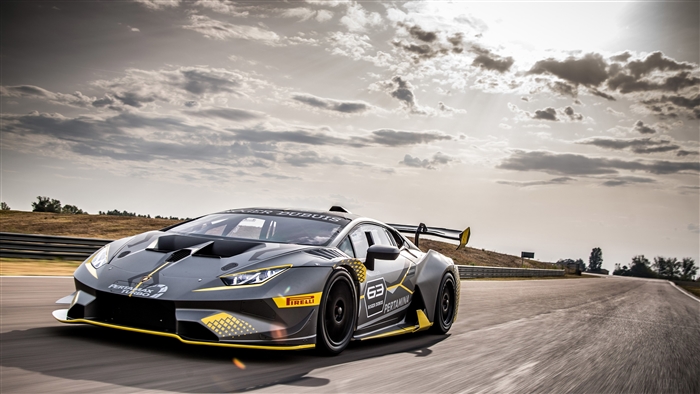 Lamborghini Huracan Super Trofeo EVO 2018 on track