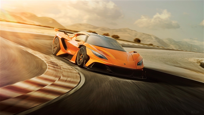 2016 Apollo Arrow on a Racetrack
