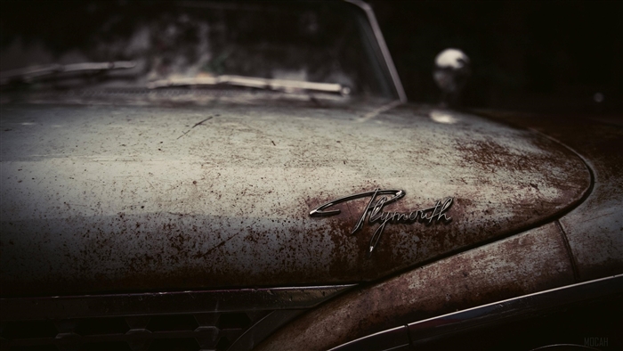 Rusty Plymouth Hood Emblem 4K