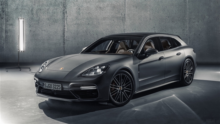 2018 Porsche Panamera Sport Turismo