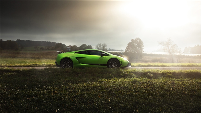 Green Lamborghini Gallardo Superleggera 4K