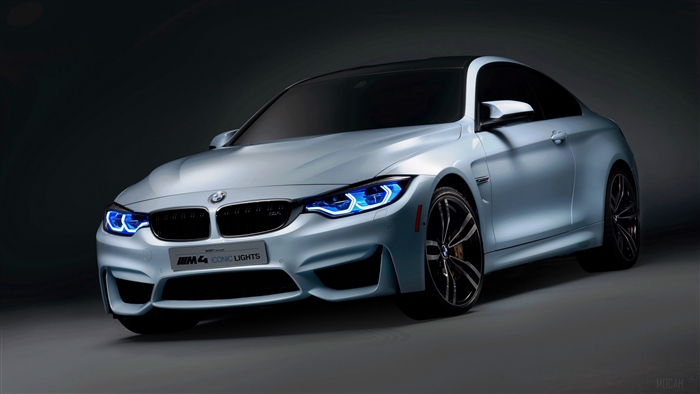 BMW M4 Iconic Lights F82 front view 4K
