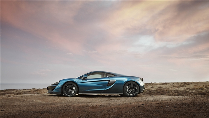 McLaren 570GT side view 4K