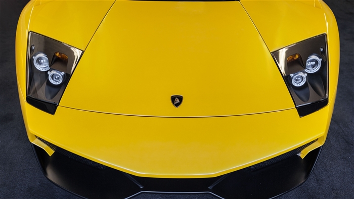 Yellow Lamborghini Murcielago Hood 4K