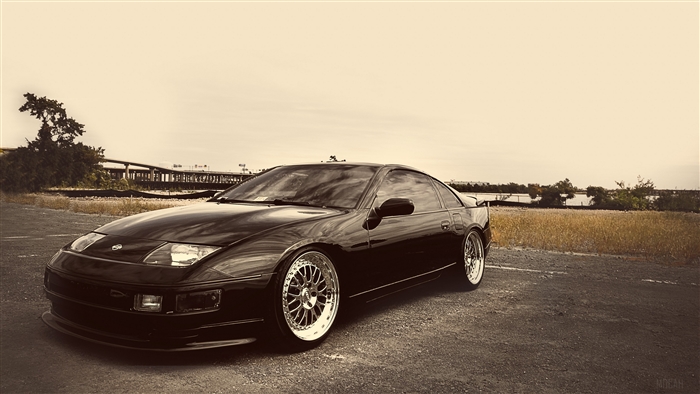 Black Nissan 300ZX 4K