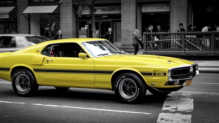 Yellow Ford Mustang GT 350 Muscle Car 4K
