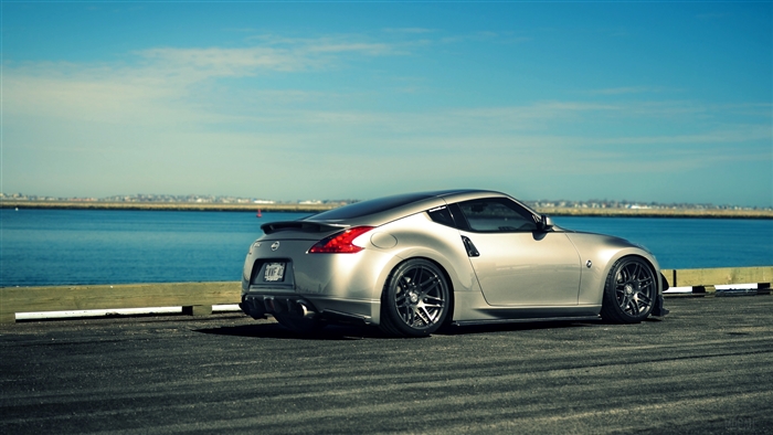 Nissan 370Z JDM sports car by the water 4K