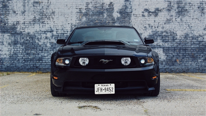 Black Ford Mustang from Texas 4K