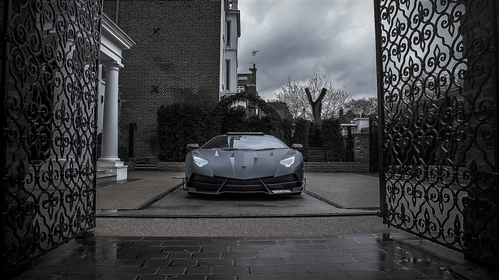 Mansory Lamborghini Aventador in front view 4K