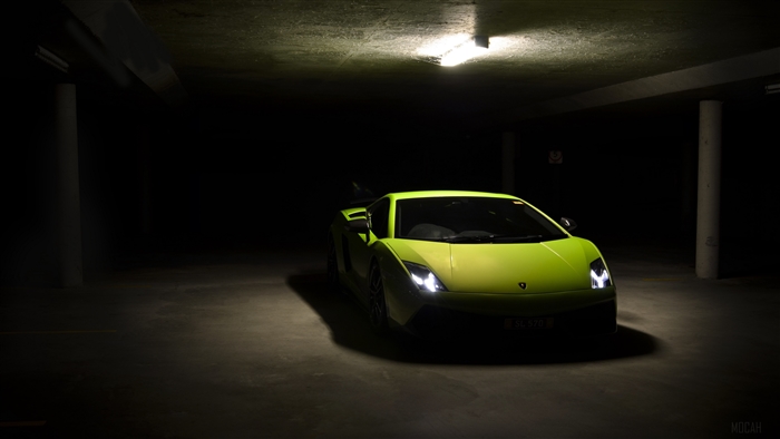 Green Lamborghini Gallardo LP570-4 Superleggera